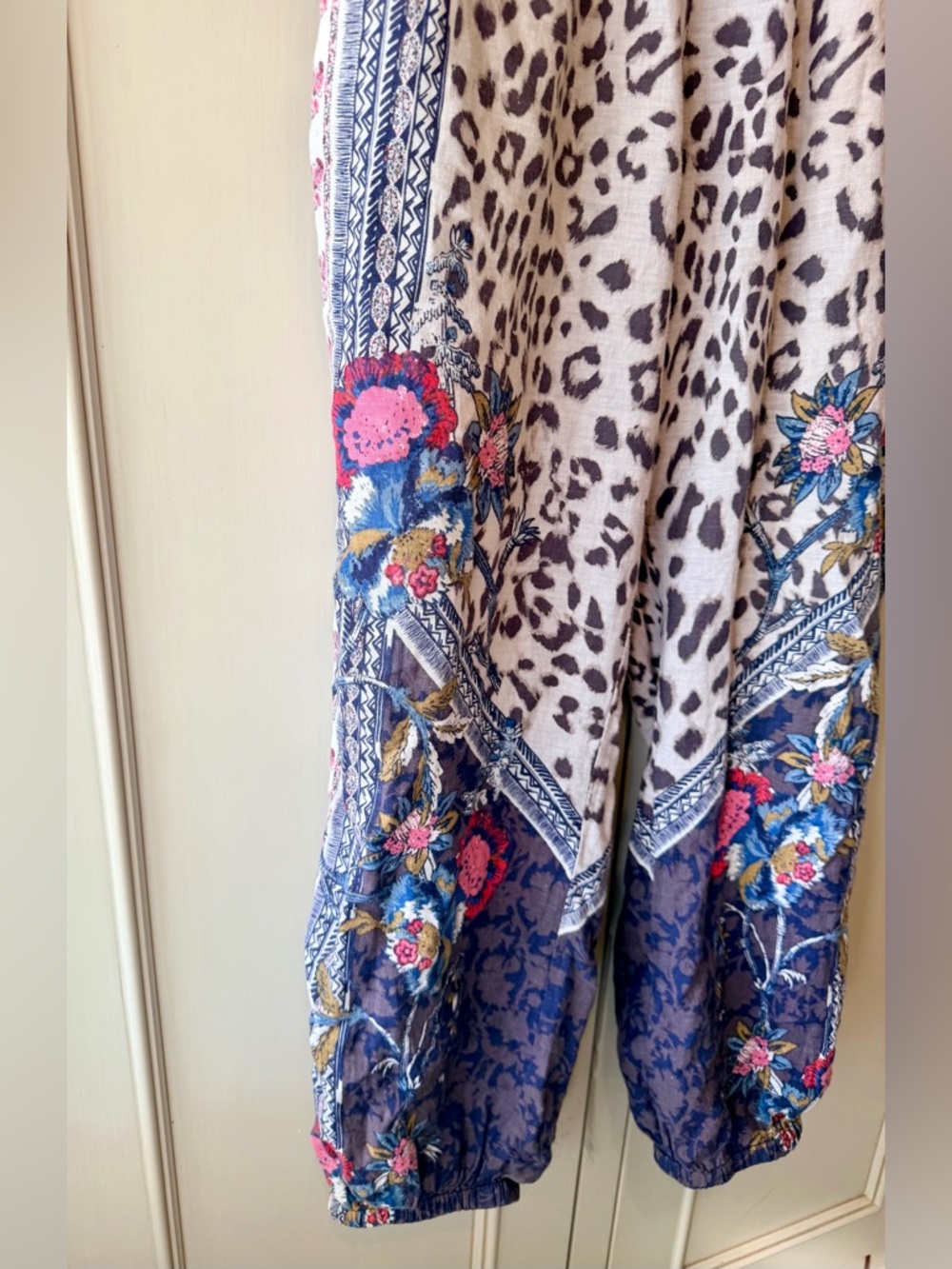 Free People  vintage harem pants. Elastic wide waist band. Sz. Small Very Rare.🦋 - Picture 3 of 5